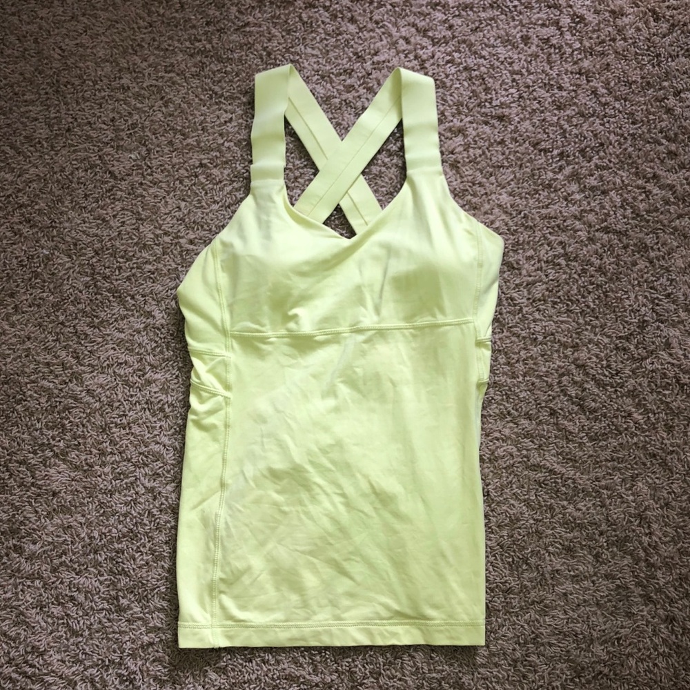 Lululemon top